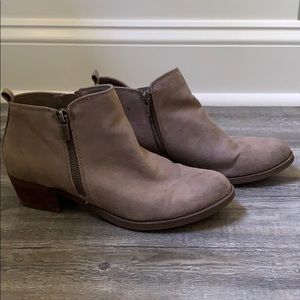 Carlos Booties in Taupe/Grey